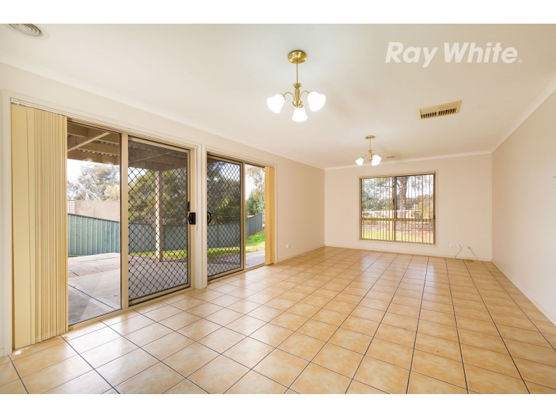 43 Heppner Court, Thurgoona NSW 2640