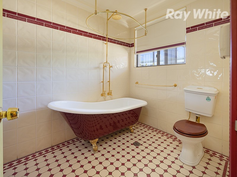 130 Victoria Street, Howlong NSW 2643