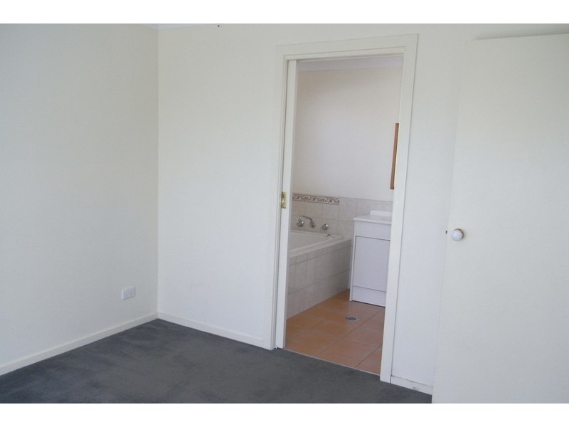 108 Gibson Street, Jindera NSW 2642