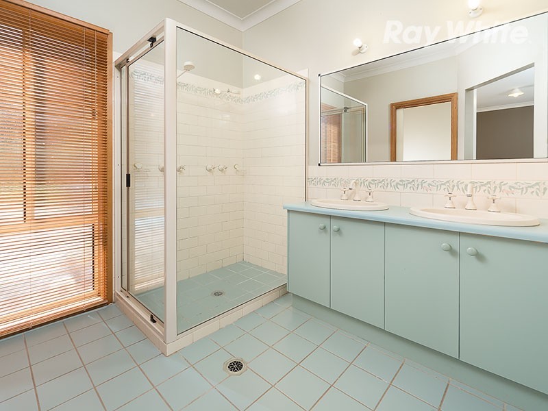 26 Horan Court, Albury NSW 2640