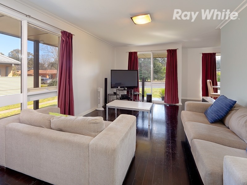 810 St James Crescent, Albury NSW 2640