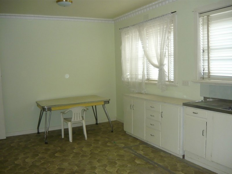 1044 Caratel St, North Albury NSW 2640