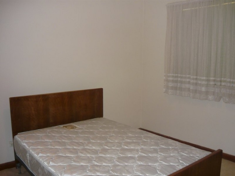 1044 Caratel St, North Albury NSW 2640