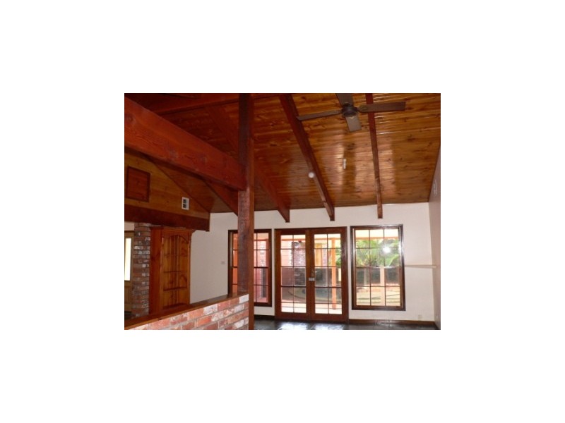 538 Spurrway Drive, West Albury NSW 2640