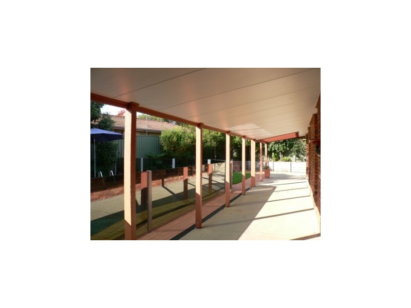 538 Spurrway Drive, West Albury NSW 2640