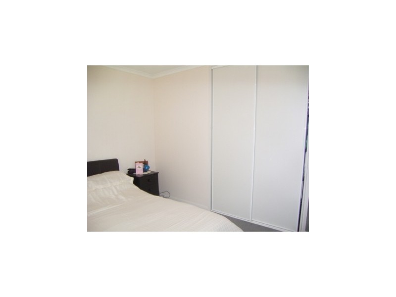 403 Dale Cres, Lavington NSW 2641