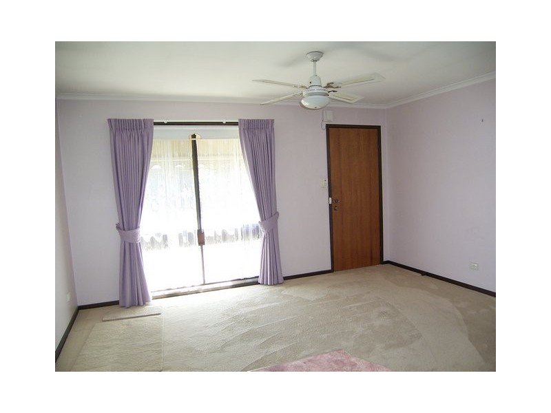 6/384 Kaylock Rd, Lavington NSW 2641