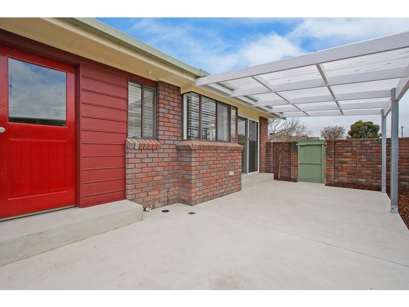 1/425 Bevan Street, Lavington NSW 2641