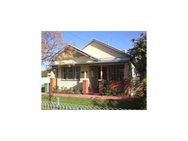 164 Jude Street, Howlong NSW 2643