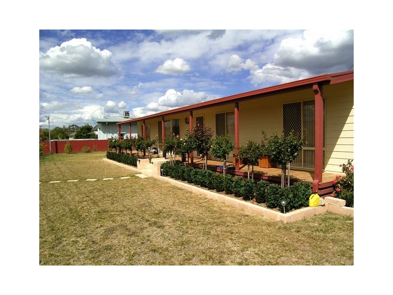 10 Gordon Street, Culcairn NSW 2660