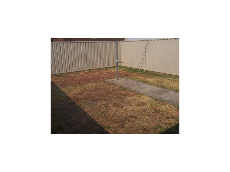 4/622 Prune St, Lavington NSW 2641