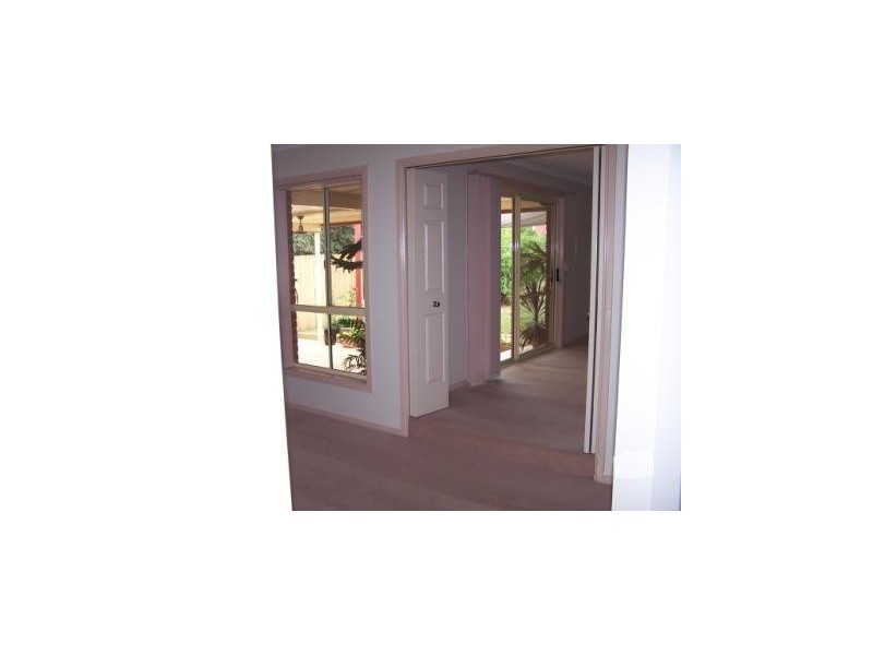 76 Sarson Road, Albury NSW 2640