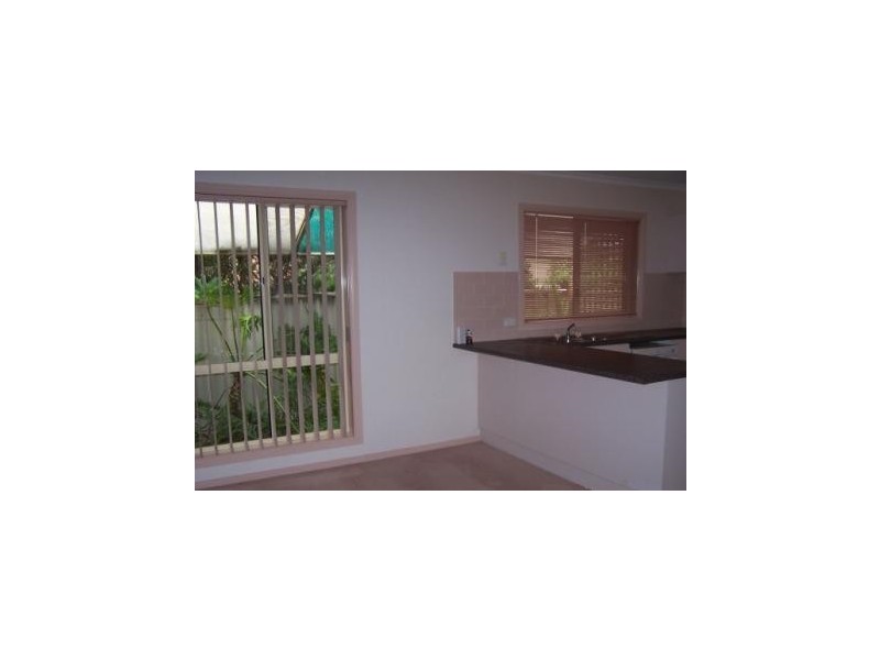 76 Sarson Road, Albury NSW 2640