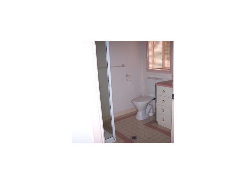 76 Sarson Road, Albury NSW 2640