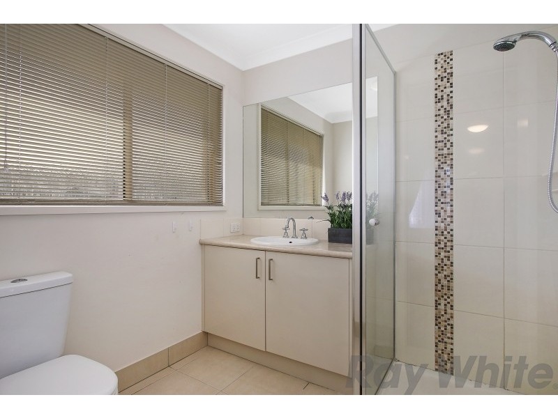 9 Oxford Drive, Thurgoona NSW 2640