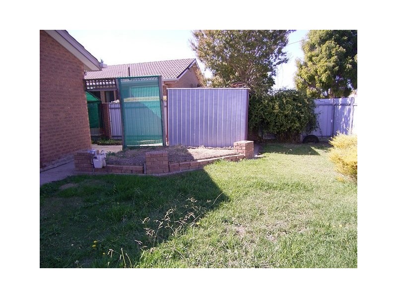 1/426 Bevan Street, Lavington NSW 2641