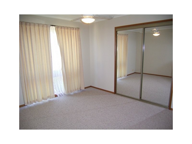 1/426 Bevan Street, Lavington NSW 2641