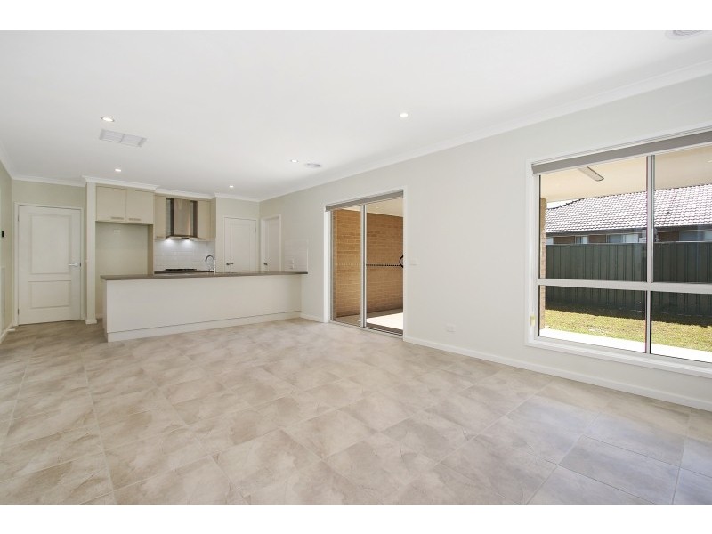 1 Driver Terrace, Glenroy NSW 2640