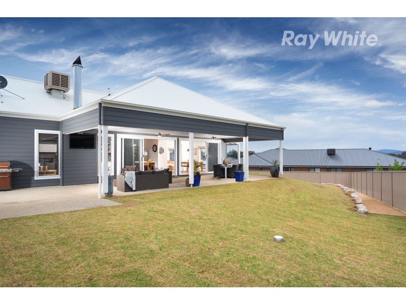 2 Regent Street, Ettamogah Rise, Springdale Heights NSW 2641