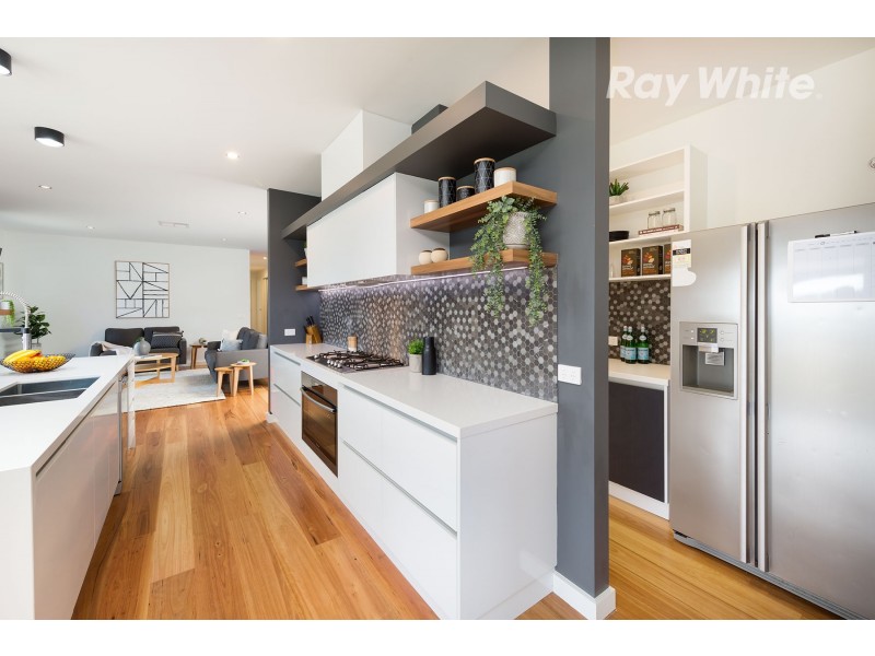 2 Regent Street, Ettamogah Rise, Springdale Heights NSW 2641