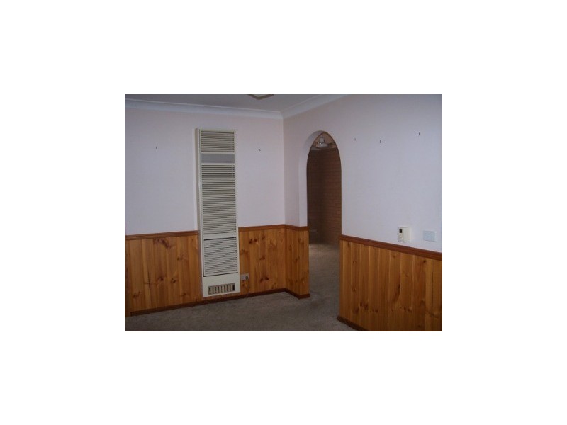 1/25 Condon Place, Lavington NSW 2641