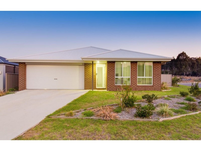 218 Kosciuszko Road, Thurgoona NSW 2640