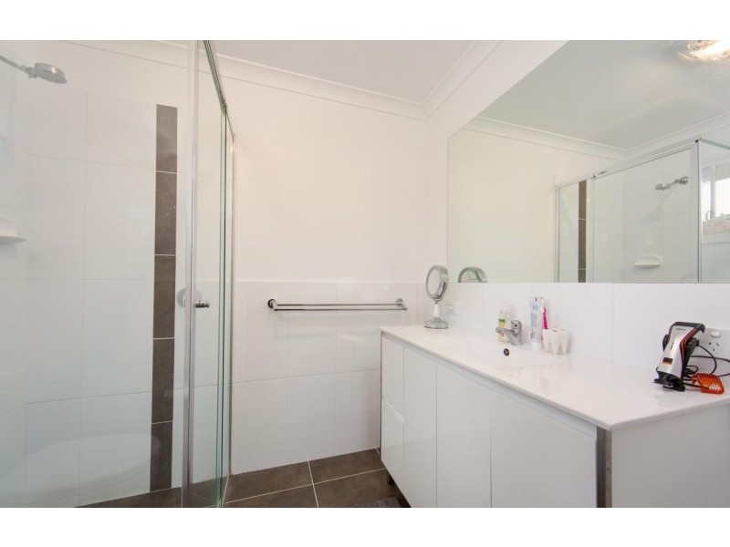 218 Kosciuszko Road, Thurgoona NSW 2640