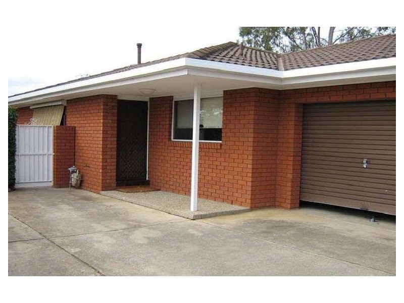 2/330 Ampleforth Street, East Albury NSW 2640