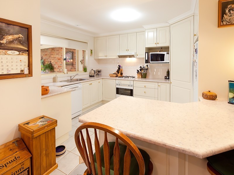 8 Bartholomew St, Albury NSW 2640