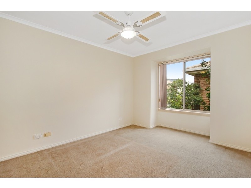 8/478 Breen Street, Lavington NSW 2641