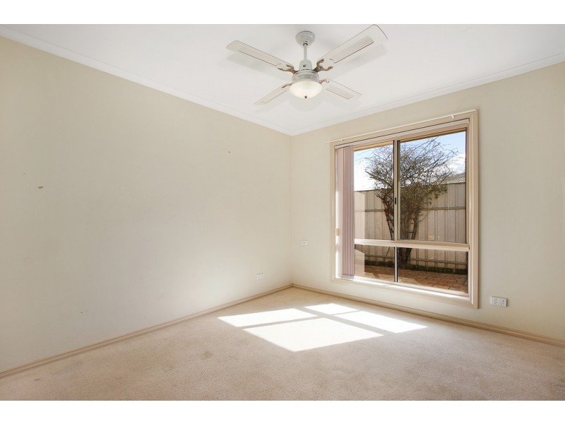 8/478 Breen Street, Lavington NSW 2641