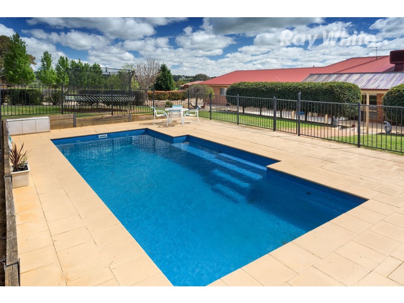 508 Burma Road, Table Top NSW 2640