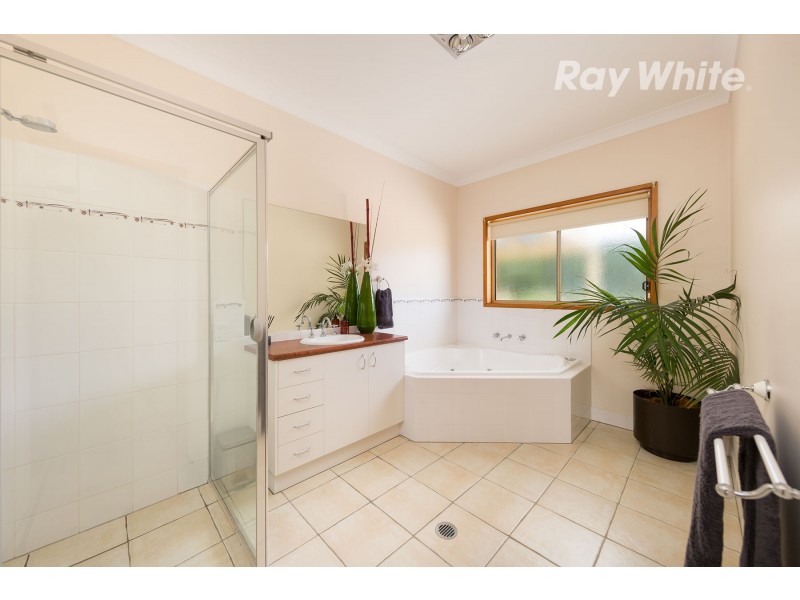 508 Burma Road, Table Top NSW 2640