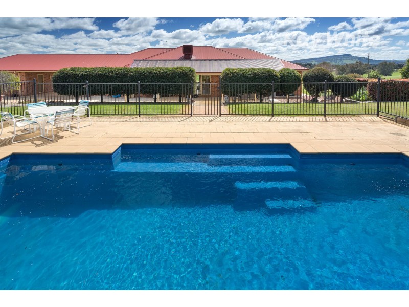 508 Burma Road, Table Top NSW 2640
