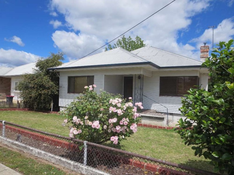 1059 Alemein Avenue, Lavington NSW 2641