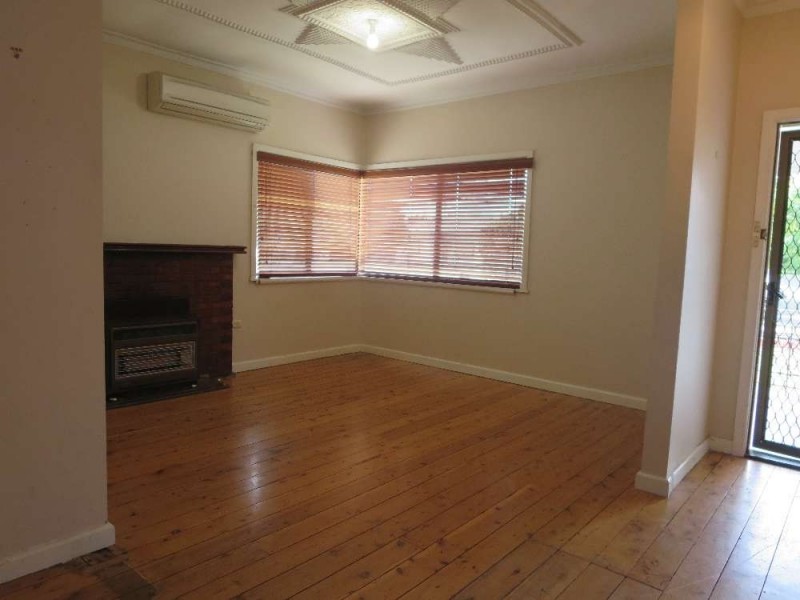 1059 Alemein Avenue, Lavington NSW 2641