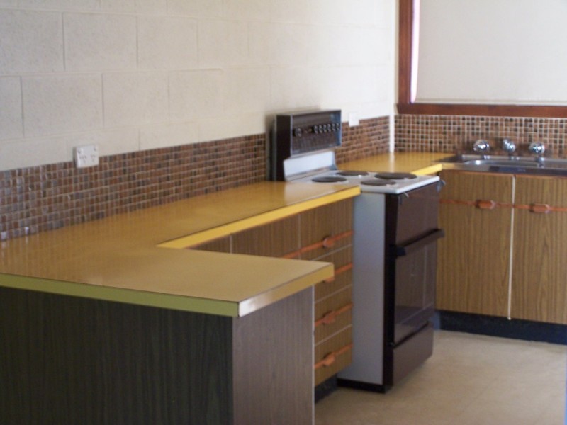 2/418 Douglas Road, Lavington NSW 2641