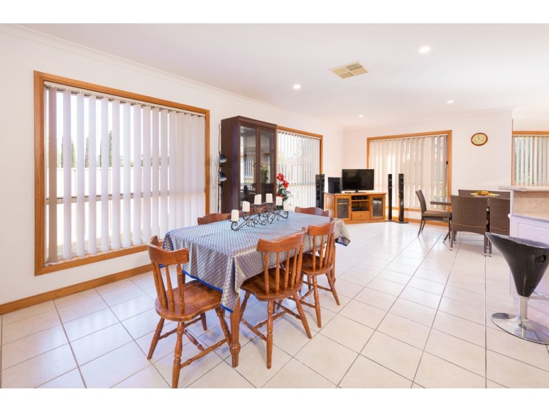 3 Almurta Court, Springdale Heights NSW 2641