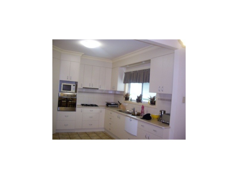 251 Denmar Street, East Albury NSW 2640