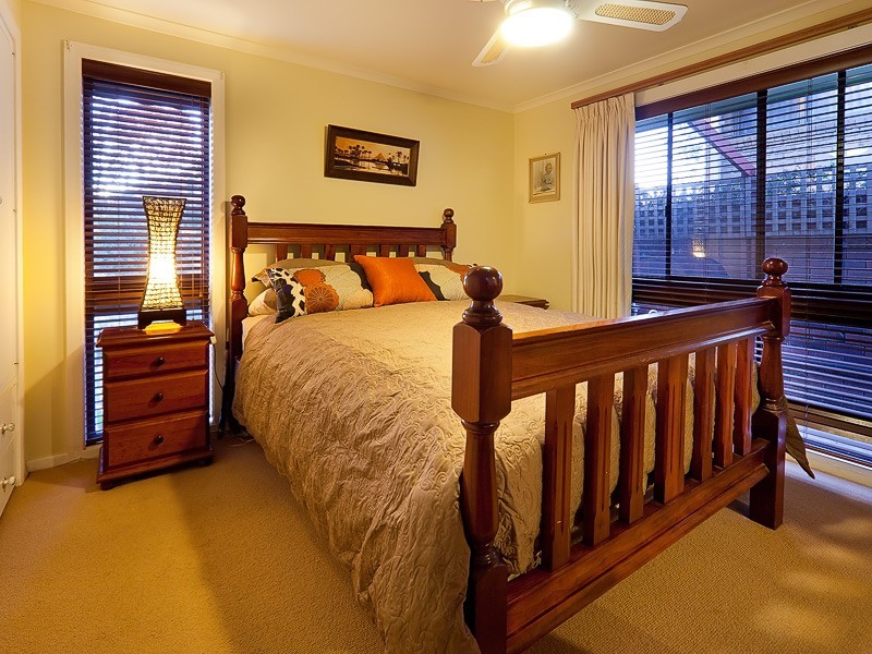 38 Mountain VIew Drive, Lavington NSW 2641