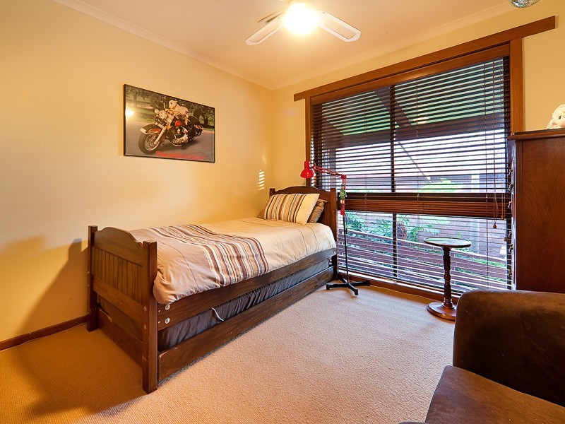 38 Mountain VIew Drive, Lavington NSW 2641