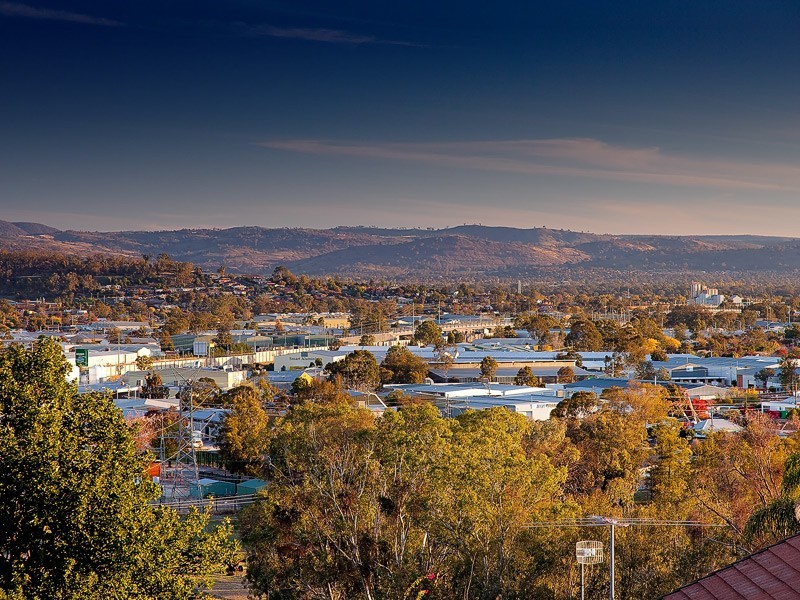 38 Mountain VIew Drive, Lavington NSW 2641