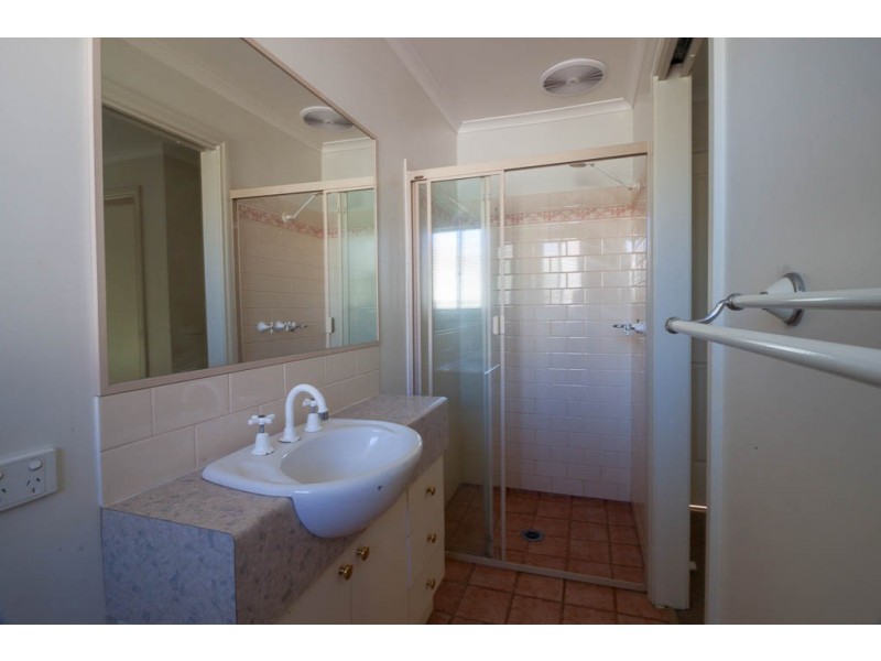 8 Bartholomew Street, Glenroy NSW 2640