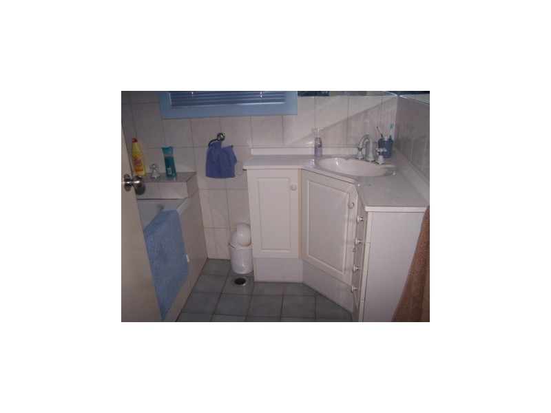 1/445 Wantigong Street, North Albury NSW 2640