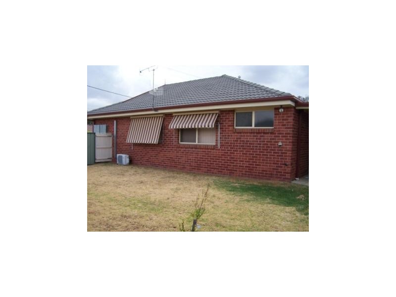 2/508 Kemp Street, Lavington NSW 2641