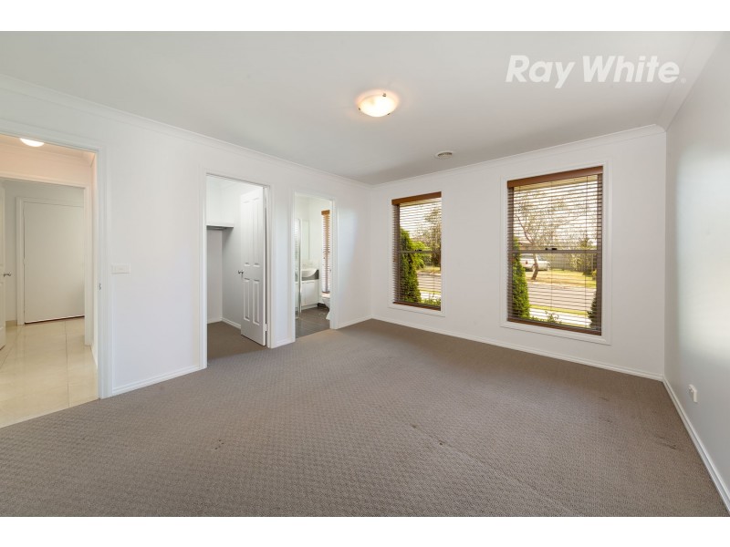 1 Owl Court, Thurgoona NSW 2640