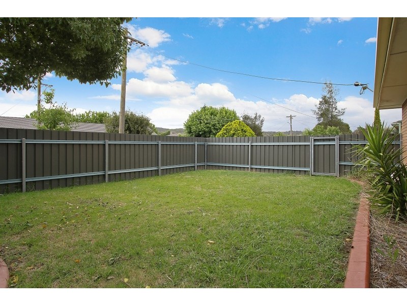 1/562 Woodbury Court, Lavington NSW 2641