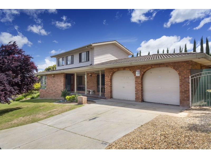 410 Colley Street, Lavington NSW 2641