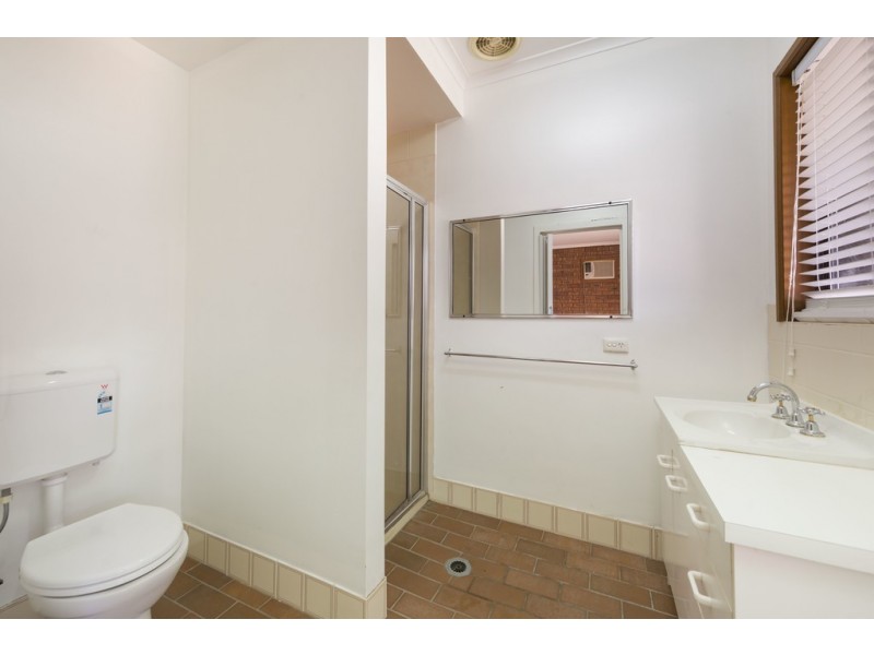 410 Colley Street, Lavington NSW 2641