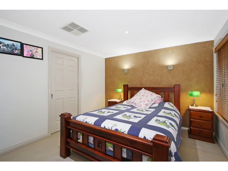 1/3 Maynet Place, West Albury NSW 2640